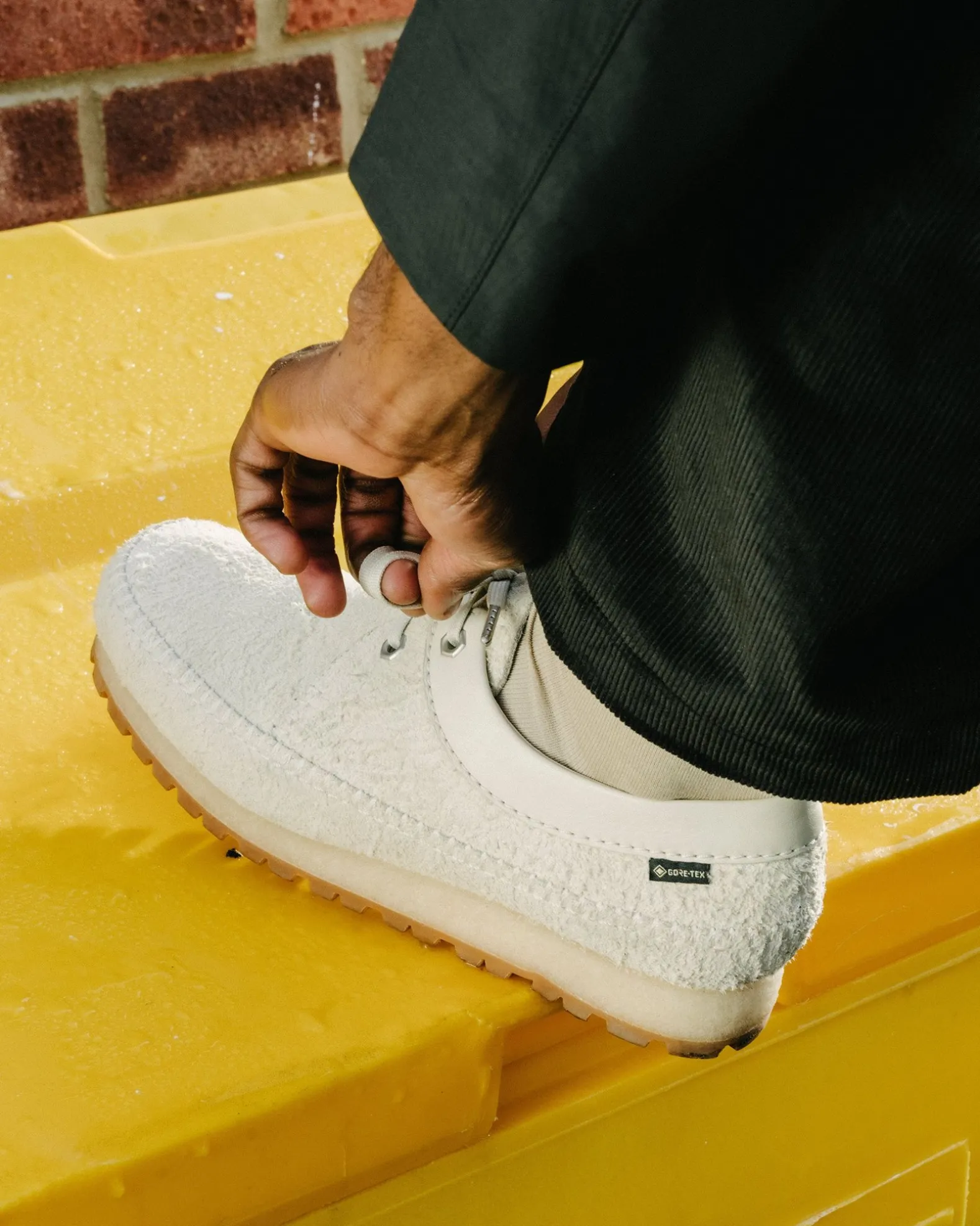 Clarks® Originals Weaver Gore-Tex® White